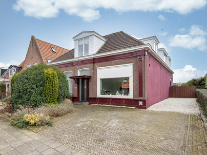 Oosteinde 10