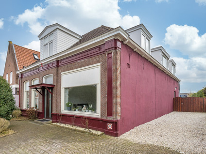 Oosteinde 10