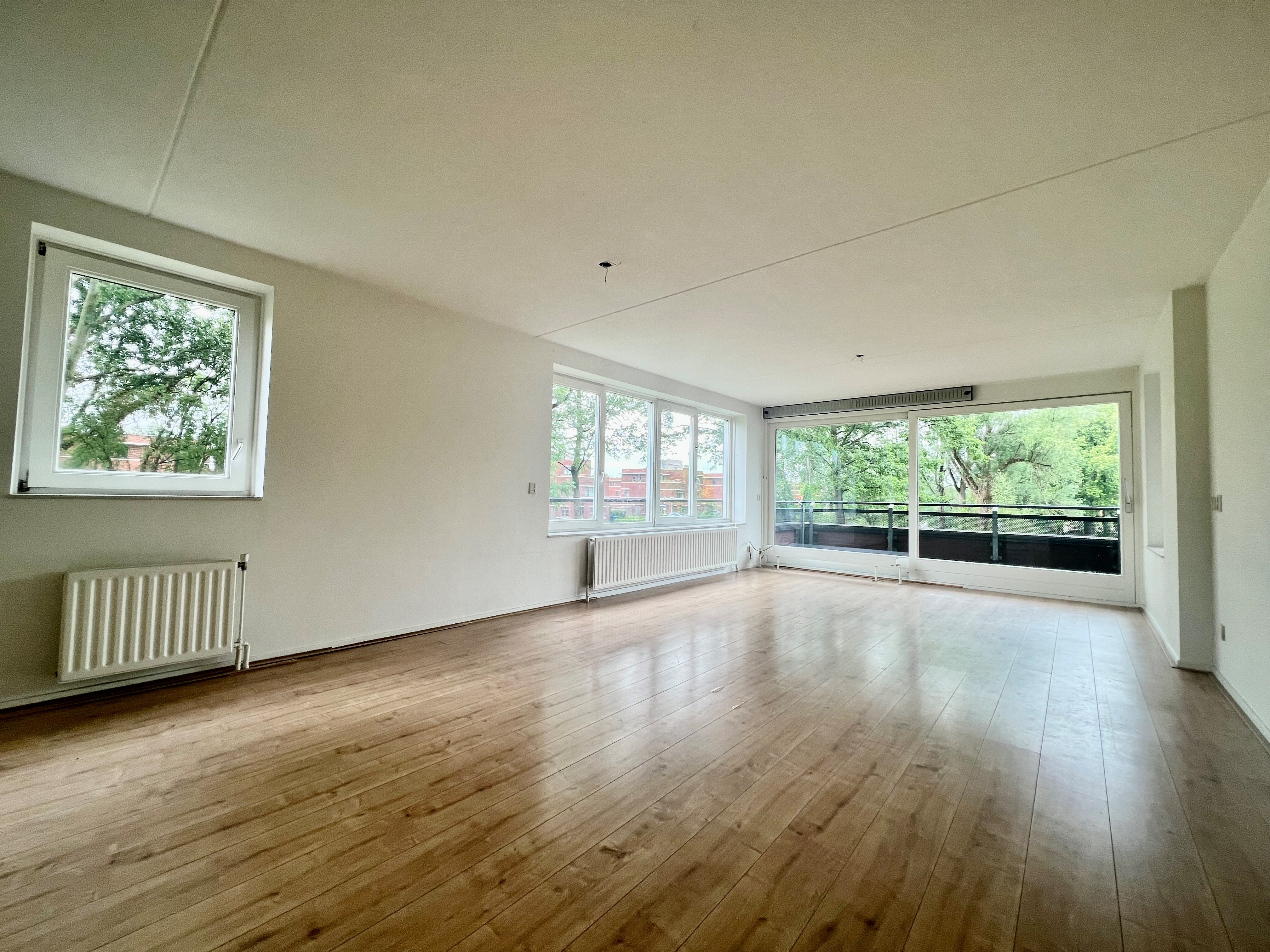Bovenwoning aan Finnenburg 29, 2591XJ 's-Gravenhage