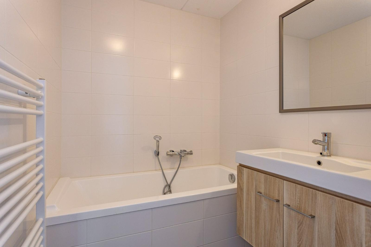 Vrijstaande woning te koop: Zeereep 4-007, Ouddorp