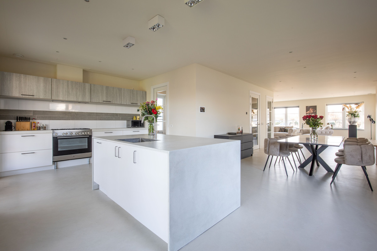 Vrijstaande woning te koop: Machineweg 25, Aalsmeer