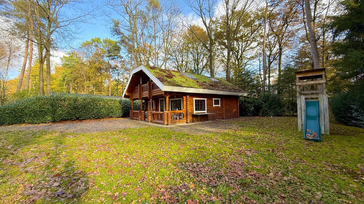 Vrijstaande woning te koop: Krimweg 164-482, Hoenderloo