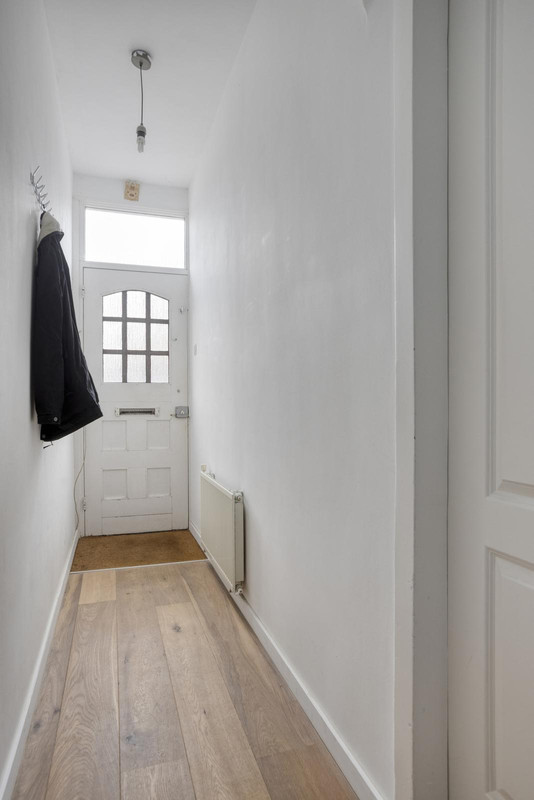 Tussenwoning te koop: Oeverstraat 86, Tilburg