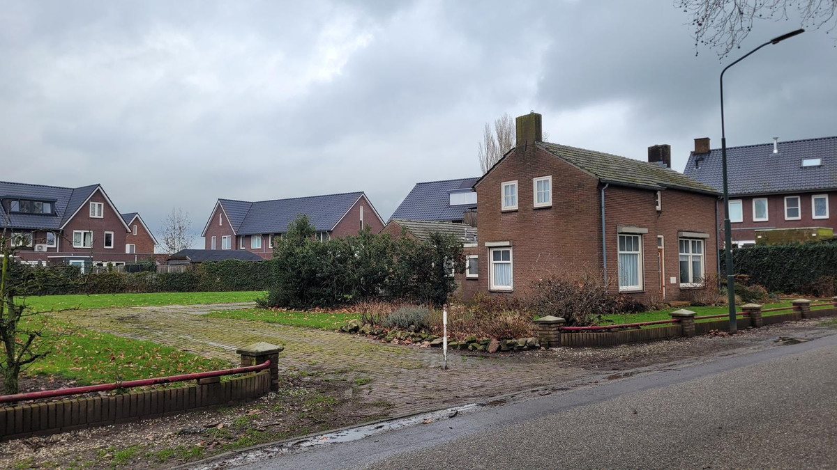 Vrijstaande woning te koop: Kerkstraat 2, Varik