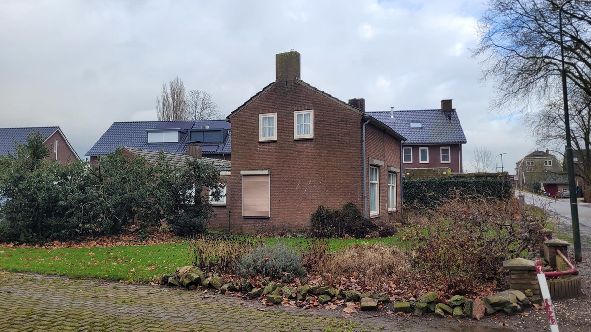 Vrijstaande woning te koop: Kerkstraat 2, Varik