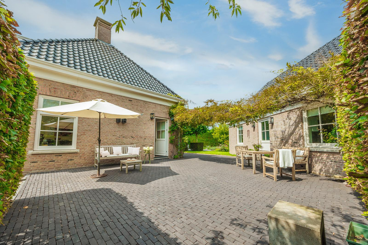 Vrijstaande woning te koop: Oudaen 43, Lelystad