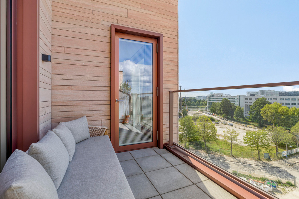 Appartement te koop: Mies van der Rohestraat 105, Hoofddorp