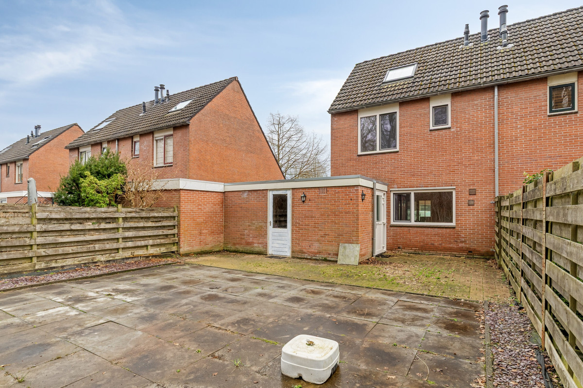 Tussenwoning te koop: Singellaan 57, Heiligerlee