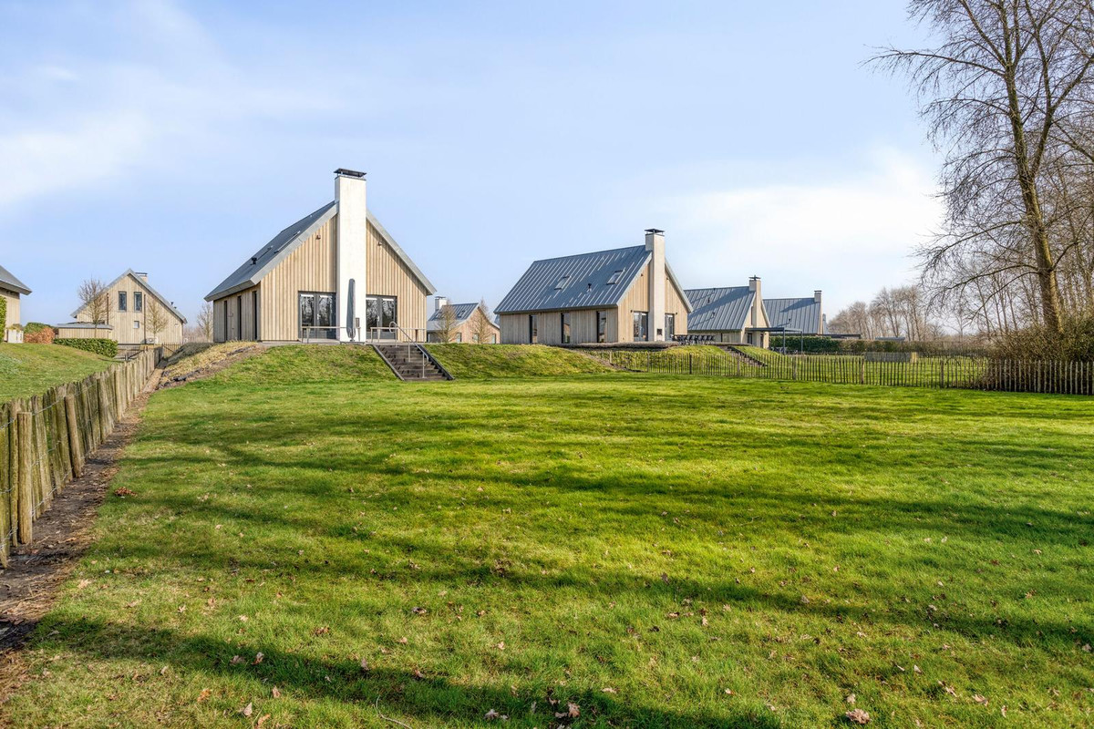 Vrijstaande woning te koop: Oesterdam 169, Tholen
