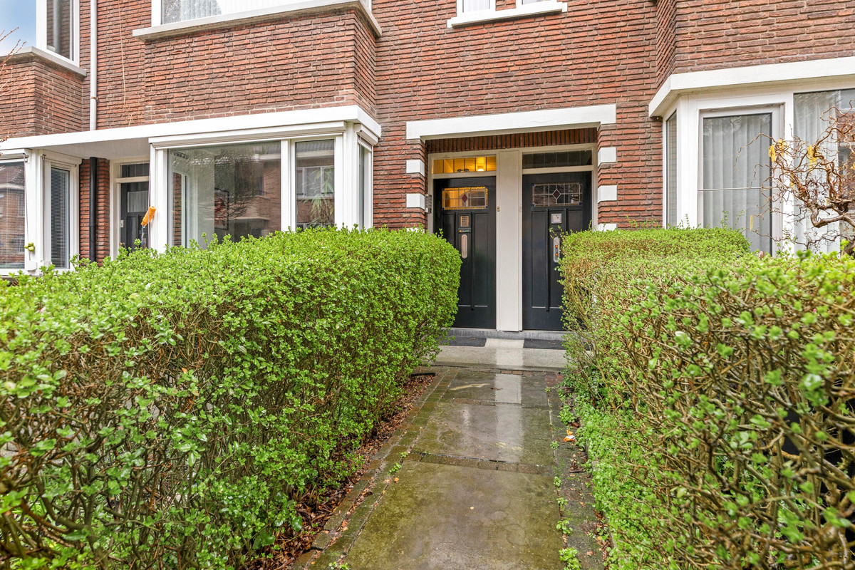 Appartement te koop: Van Duvenvoordelaan 18, Voorburg