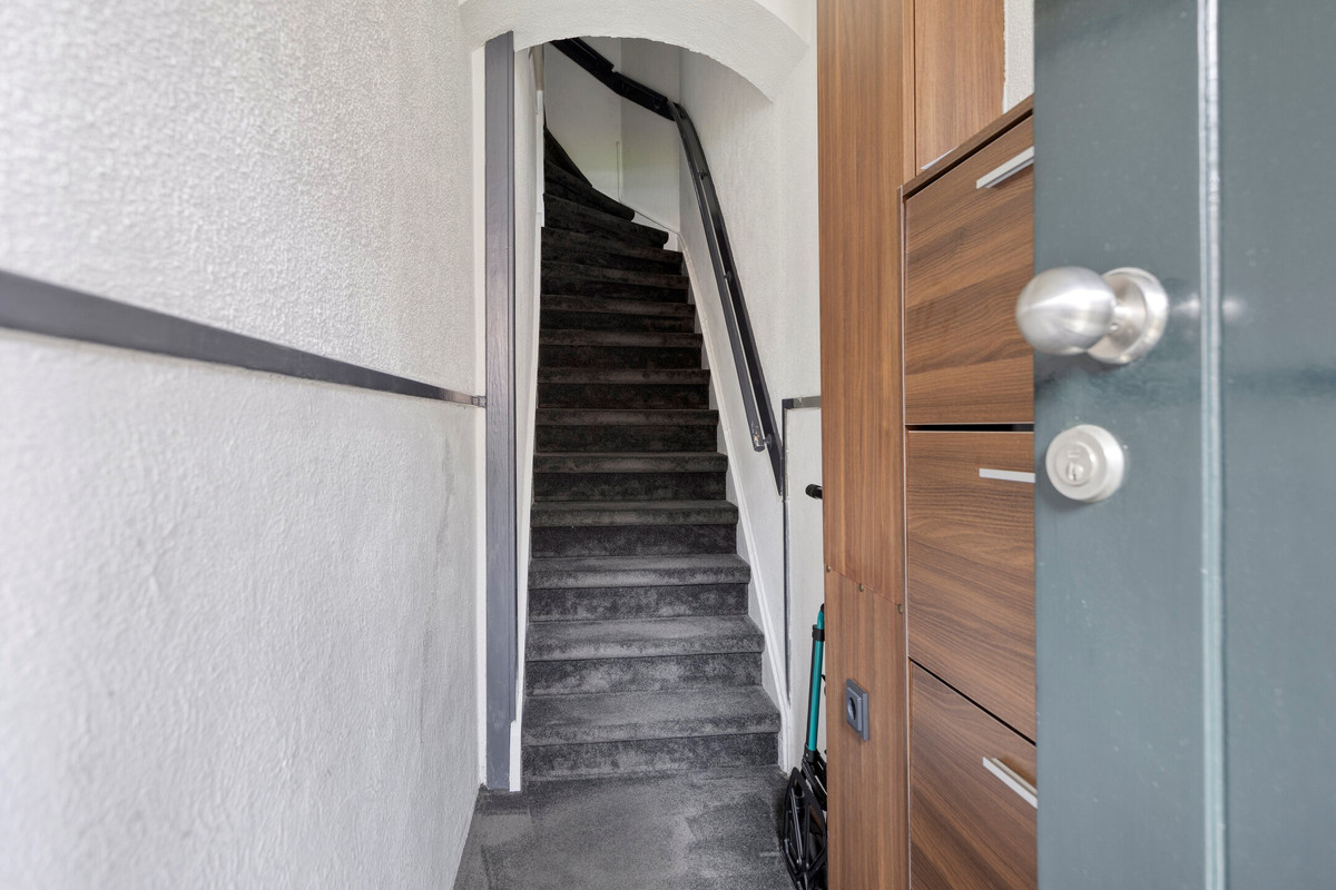 Appartement te koop: Van Duvenvoordelaan 18, Voorburg