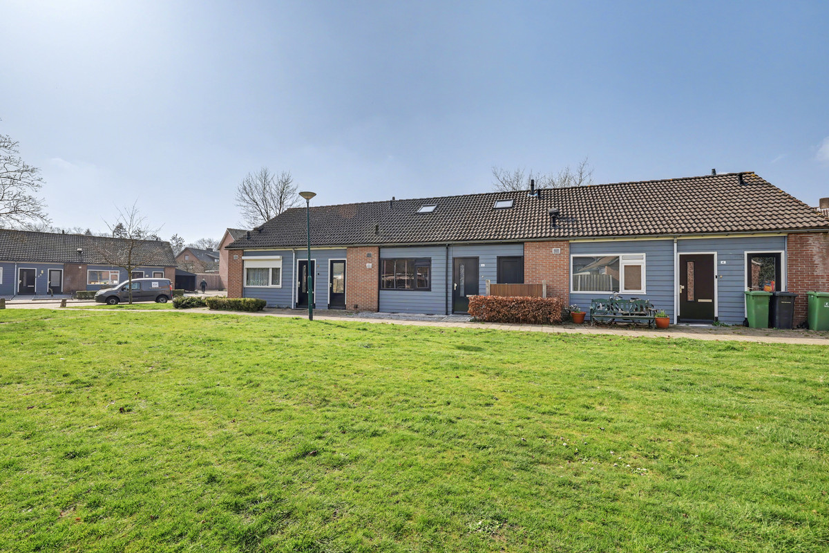 Tussenwoning te koop: Jan Roeststraat 4, Bergeijk