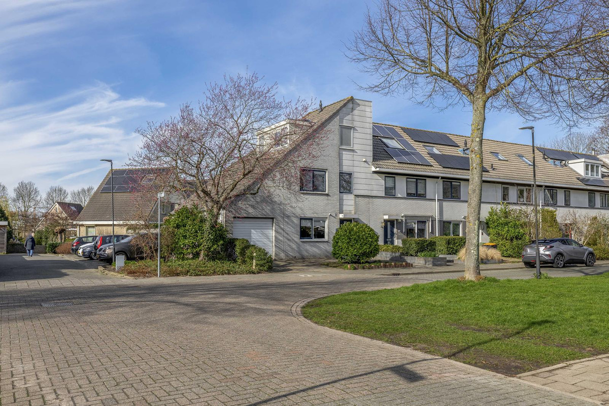 Hoekwoning te koop: Woestijnvaraan 17, Heerhugowaard