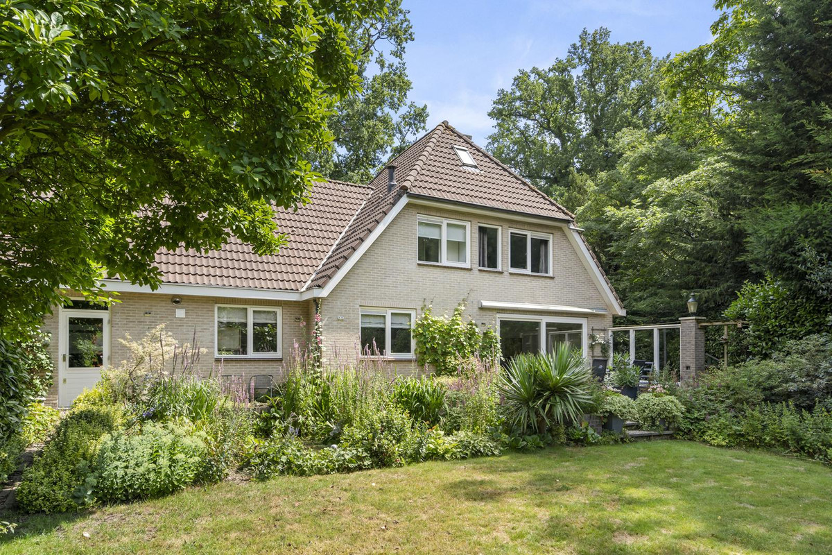Vrijstaande woning te koop: Bovenweg 54, Bennekom