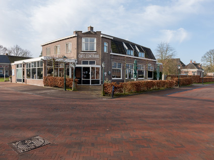 Dorpsstraat 8