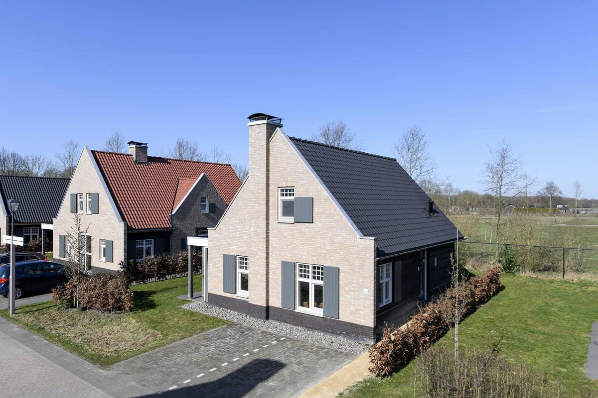 Vrijstaande woning te koop: Duinlaan 5-408, Kaatsheuvel