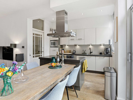 Graaf Florisstraat 76B