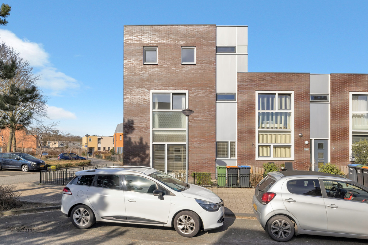 Hoekwoning te koop: Woldplantsoen 1, Lelystad