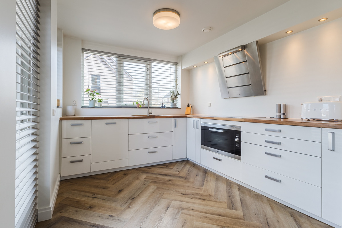 Vrijstaande woning te koop: Dwarsdijk 12, Bemmel
