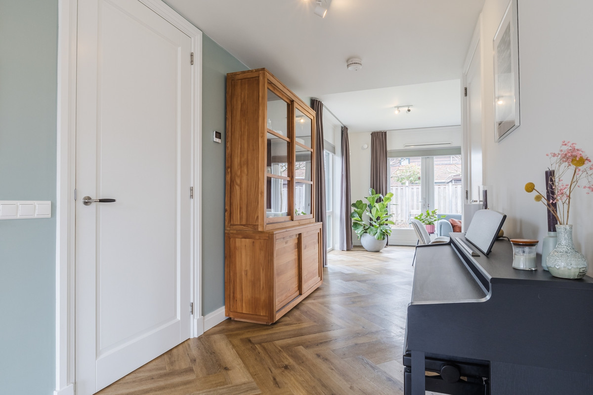 Vrijstaande woning te koop: Dwarsdijk 12, Bemmel