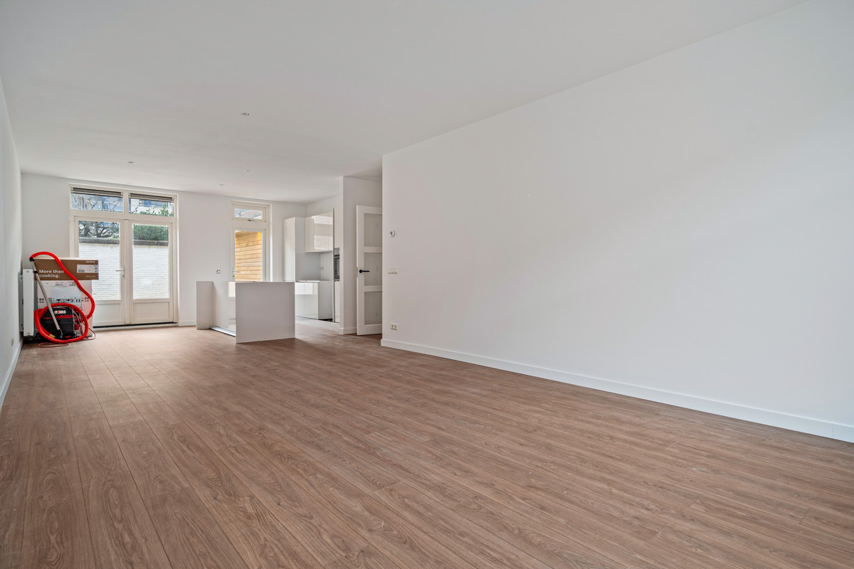 Appartement te koop: Marktweg 52, 'S-Gravenhage
