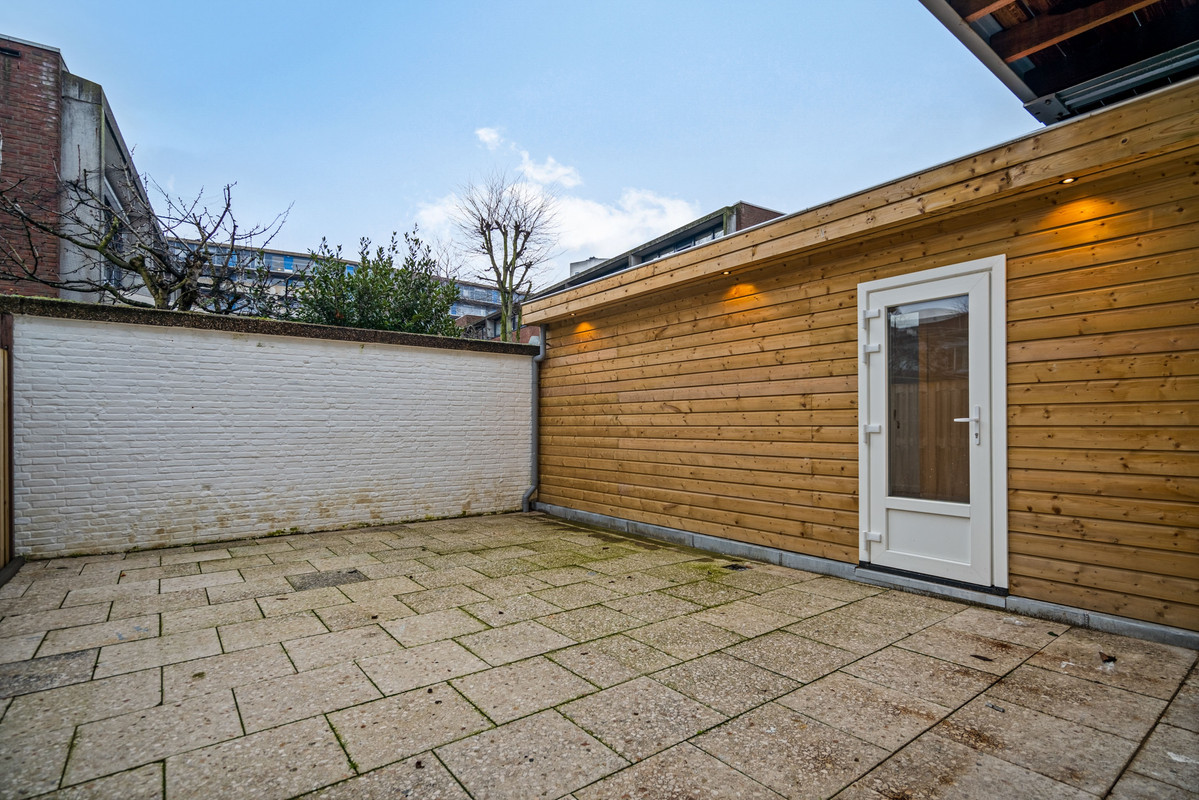 Appartement te koop: Marktweg 52, 'S-Gravenhage