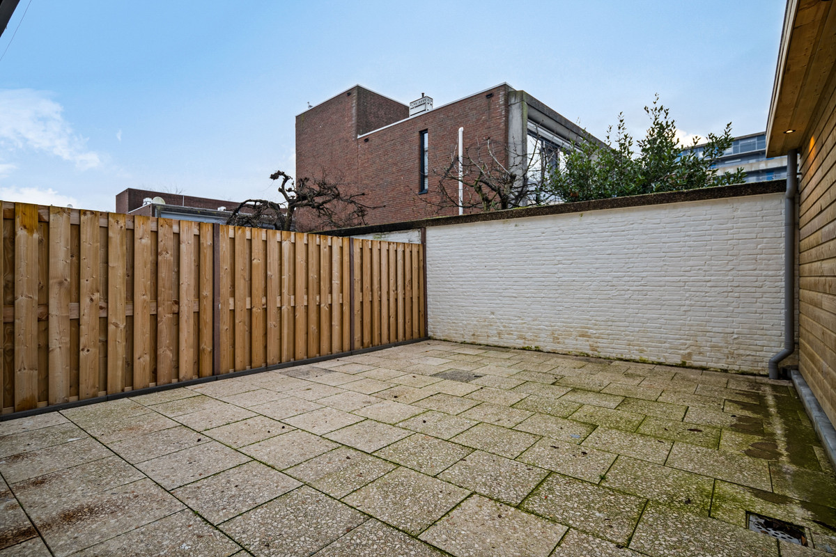 Appartement te koop: Marktweg 52, 'S-Gravenhage
