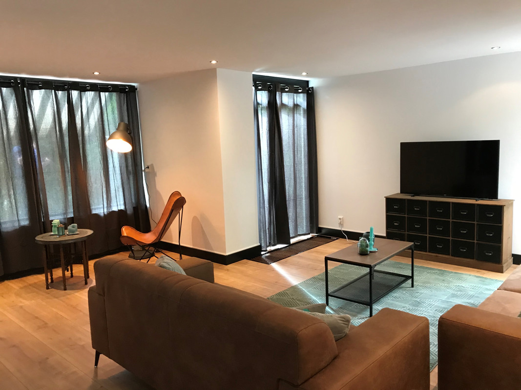 Hoekwoning te huur: Van Den Berghlaan 607, Hoofddorp