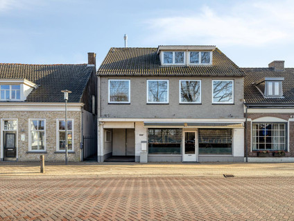 Dorpstraat 105