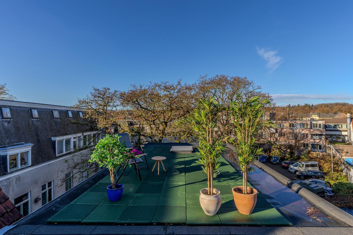 Tussenwoning te koop: Oost-Peterstraat 7, Arnhem