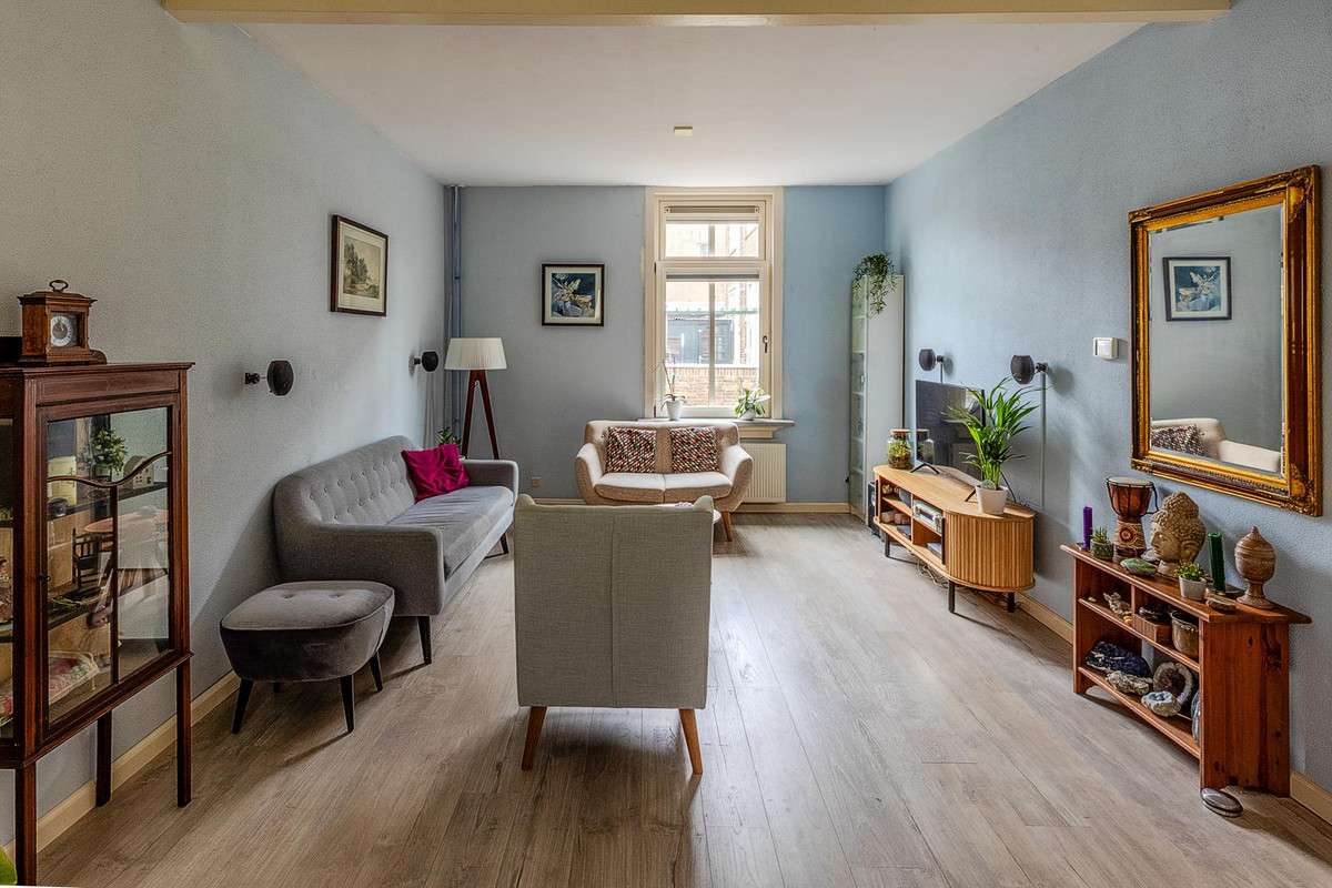 Tussenwoning te koop: Oost-Peterstraat 7, Arnhem
