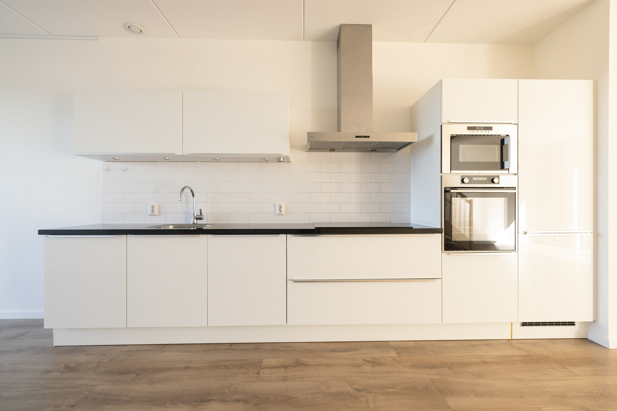 Tussenwoning te huur: Kea Boumanstraat 96, Amsterdam
