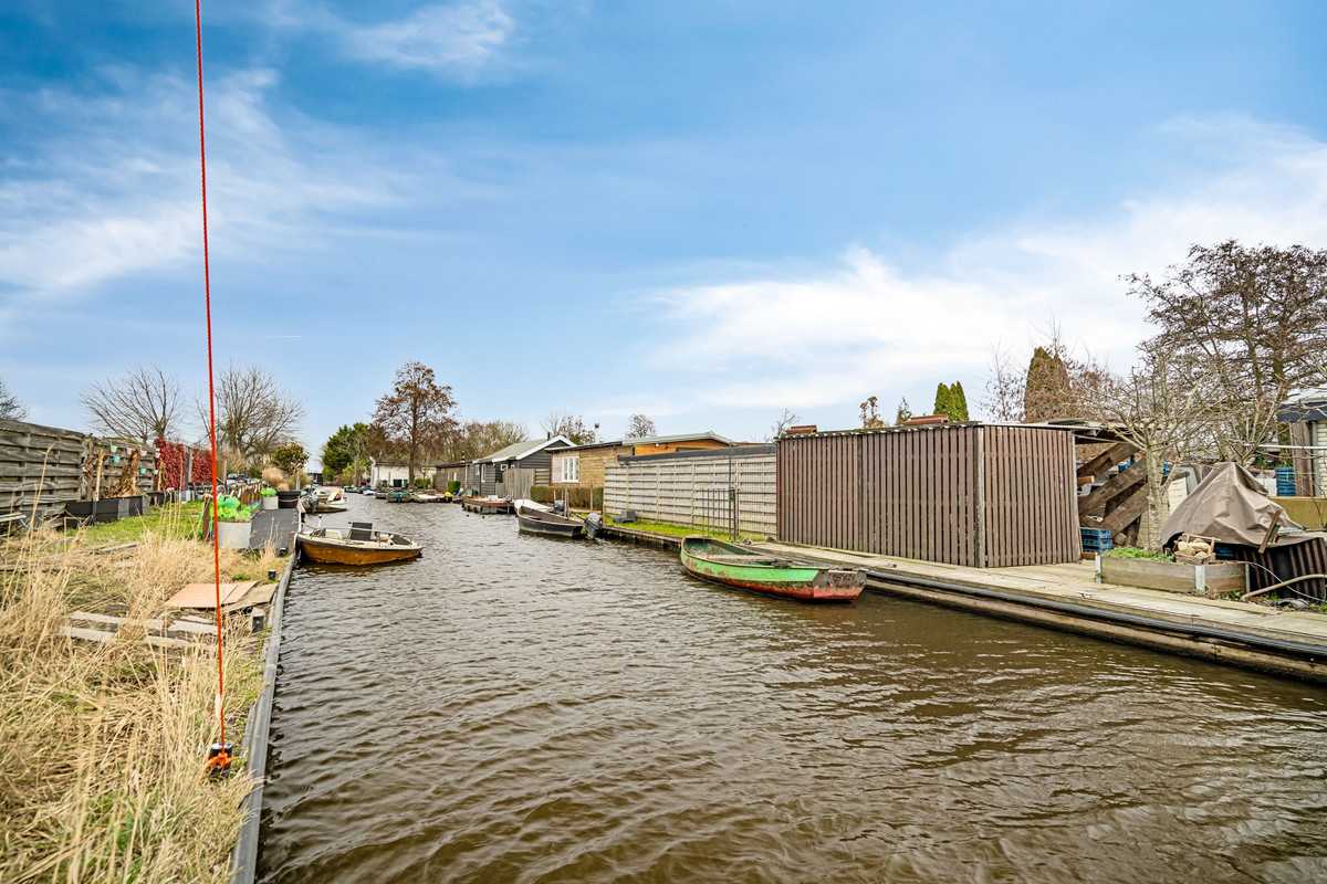 Vrijstaande woning te koop: Blauwpolderkade 32, Hoogmade