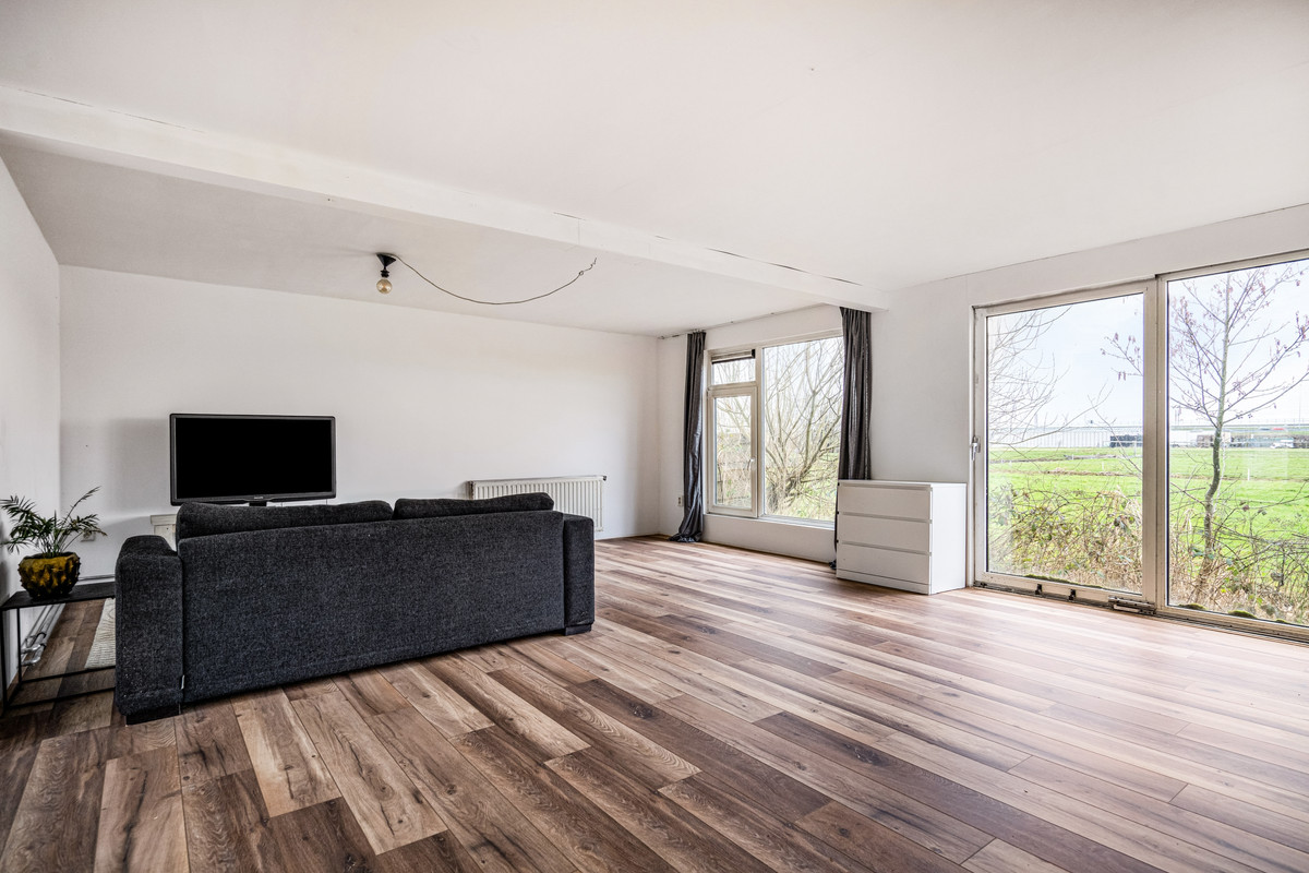 Vrijstaande woning te koop: Blauwpolderkade 32, Hoogmade