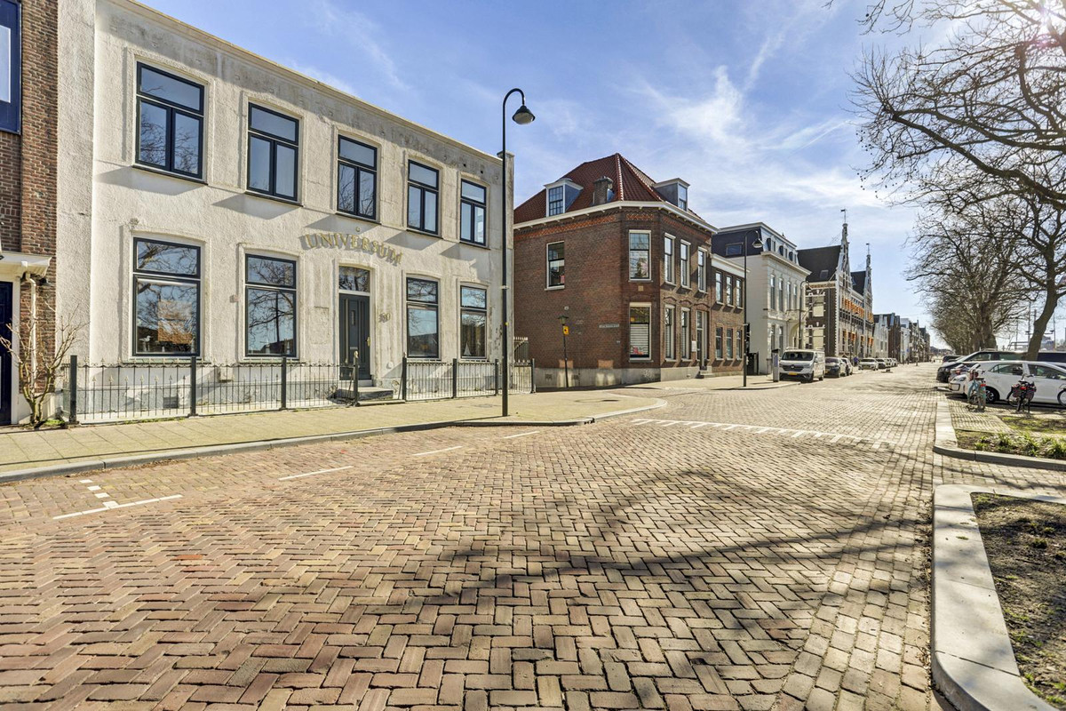 Hoekwoning te koop: Oosthavenkade 30, Vlaardingen
