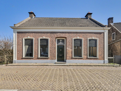 Kerkstraat 48