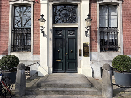 Lange Vijverberg 4