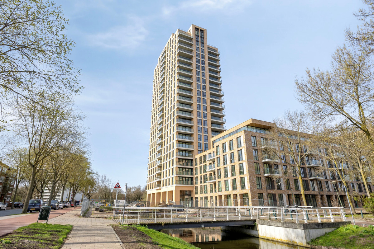 Appartement te koop: Randveen 596, 'S-Gravenhage