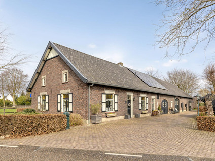 van Elzenweg 1