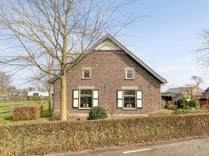 van Elzenweg 1