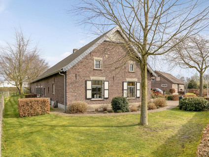 van Elzenweg 1