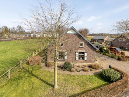 van Elzenweg 1