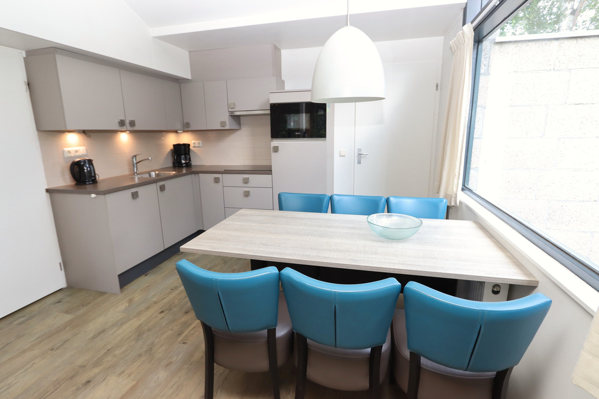 Tussenwoning te koop: Vennenbos 428, Hapert