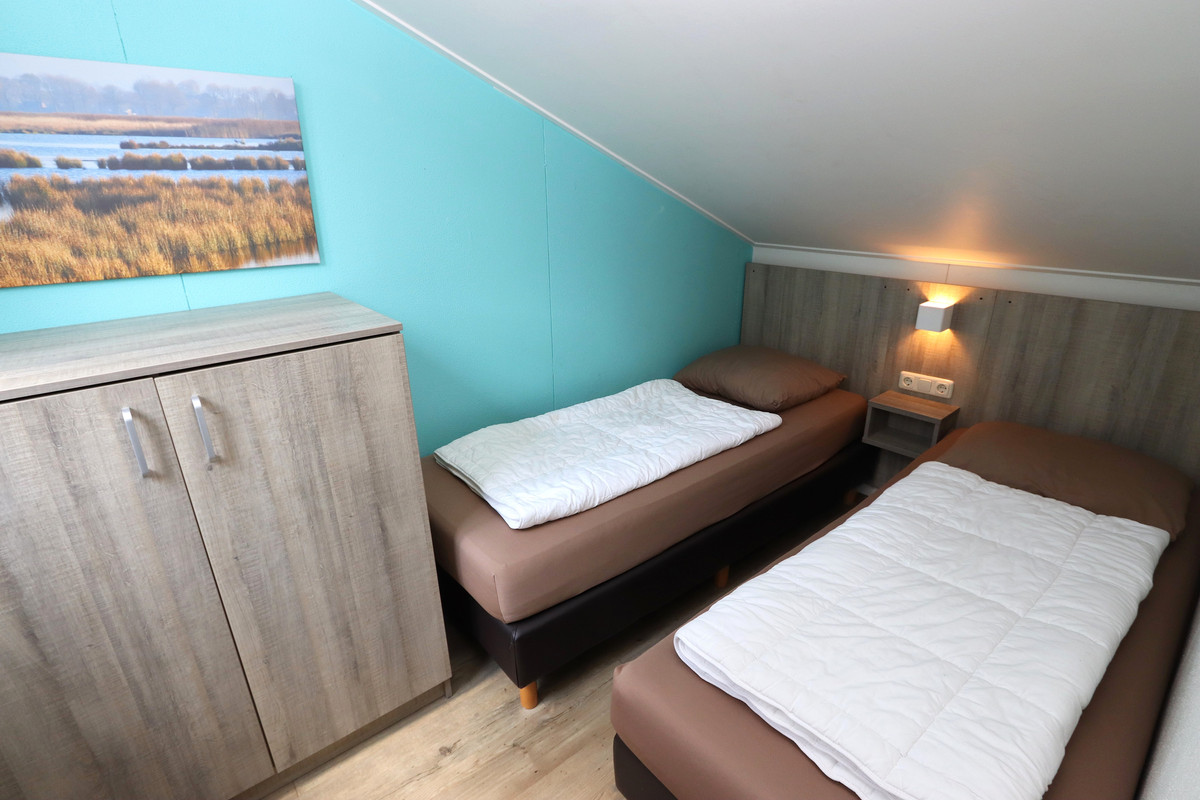 Tussenwoning te koop: Vennenbos 428, Hapert