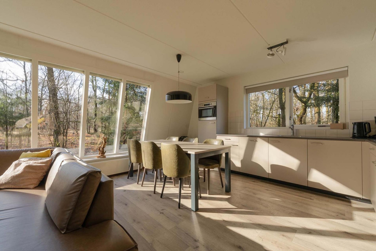 Vrijstaande woning te koop: Krimweg 140-16, Hoenderloo