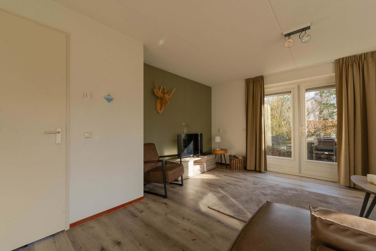 Vrijstaande woning te koop: Krimweg 140-16, Hoenderloo