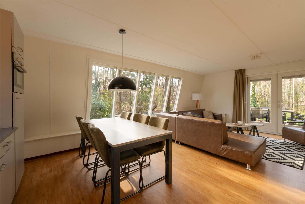 Vrijstaande woning te koop: Krimweg 140-21, Hoenderloo