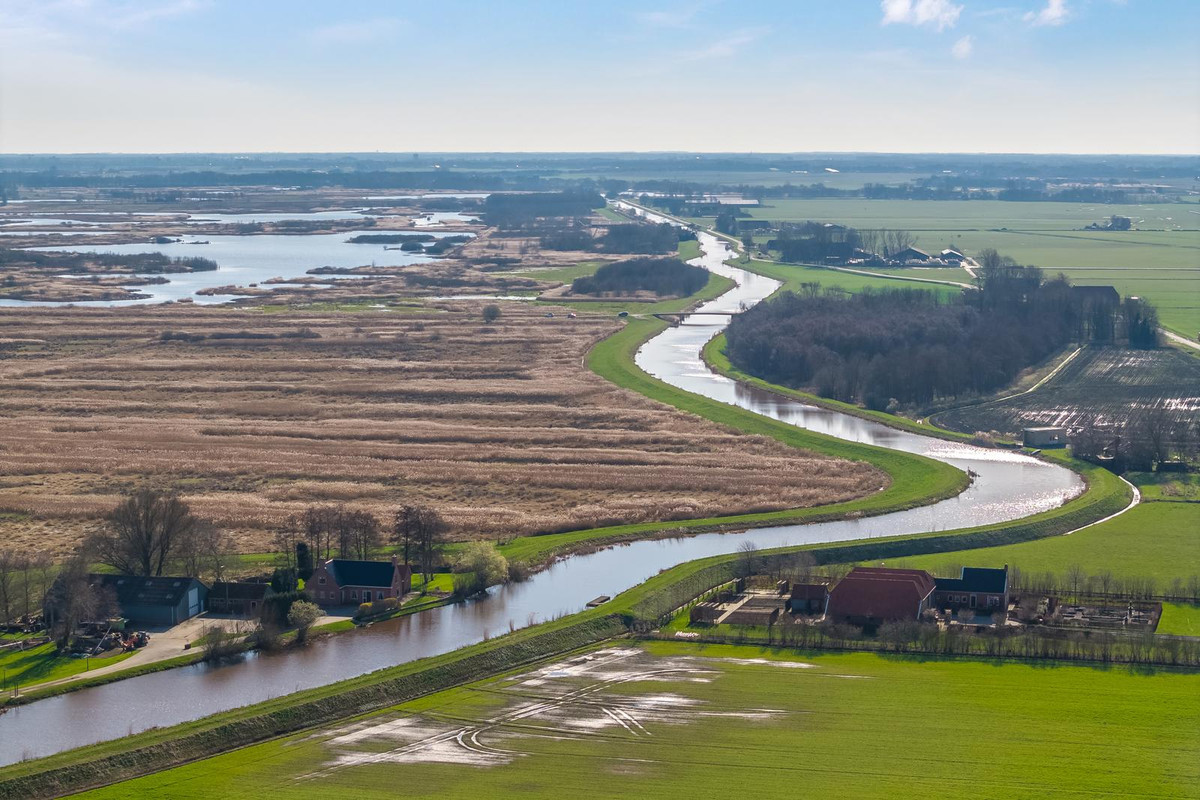 Vrijstaande woning te koop: Meenteweg 7, Overschild