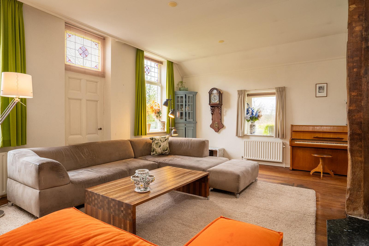 Vrijstaande woning te koop: Voshaarweg 110, Enschede