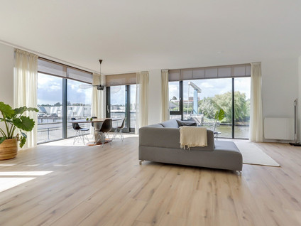 private-rentals for rent on Haagweg 131